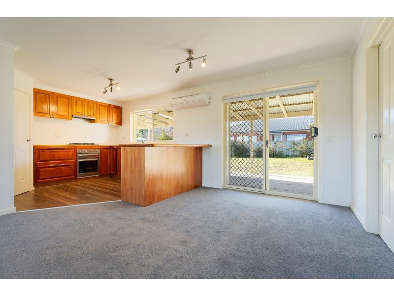 3 Eleanor Drive, Campbells Creek VIC 3451