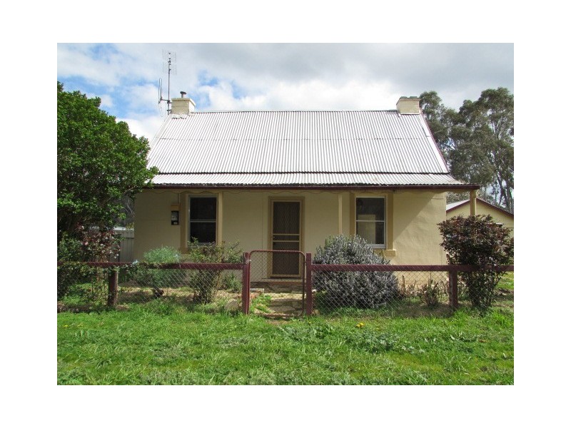 134 Johnstone Street, Castlemaine VIC 3450