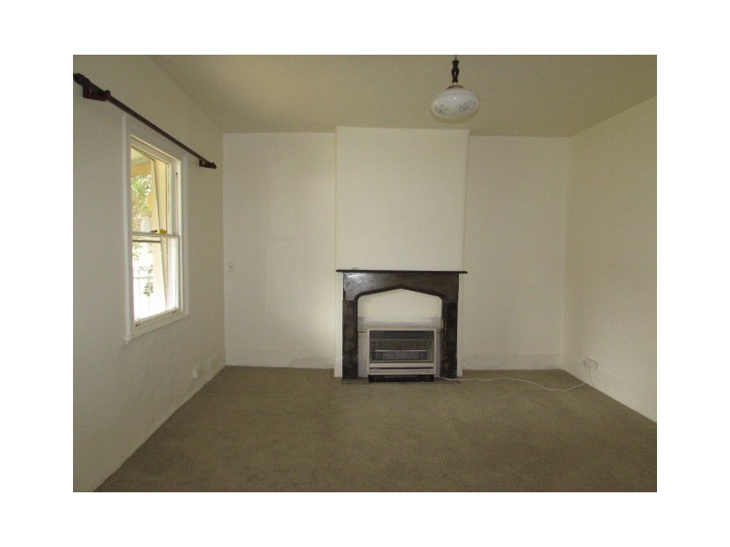 134 Johnstone Street, Castlemaine VIC 3450