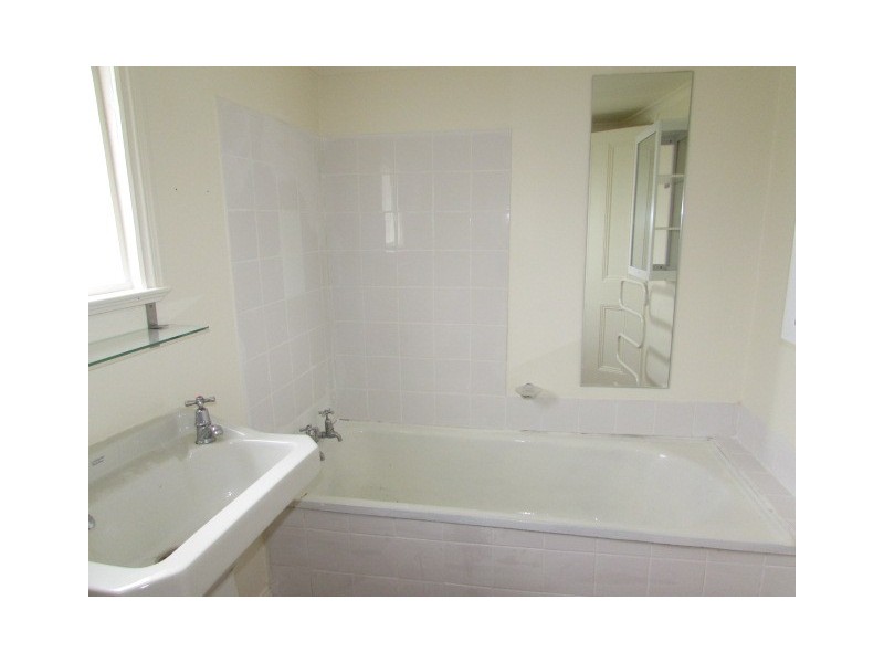 134 Johnstone Street, Castlemaine VIC 3450