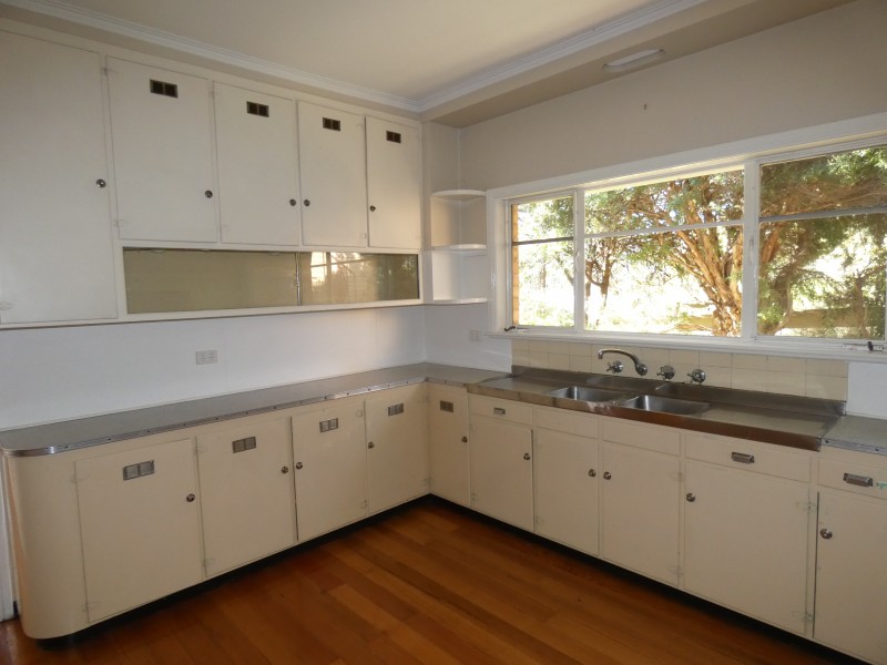 27 Johnstone Street, Castlemaine VIC 3450