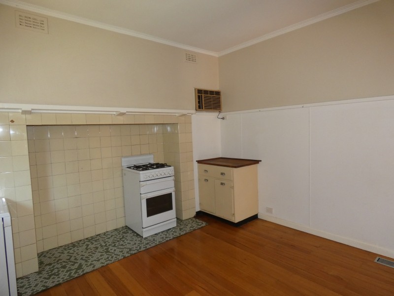 27 Johnstone Street, Castlemaine VIC 3450