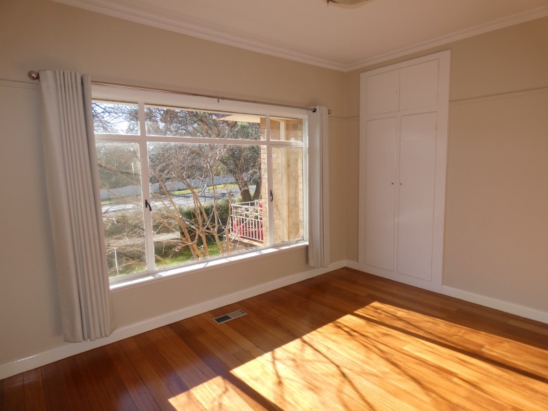 27 Johnstone Street, Castlemaine VIC 3450