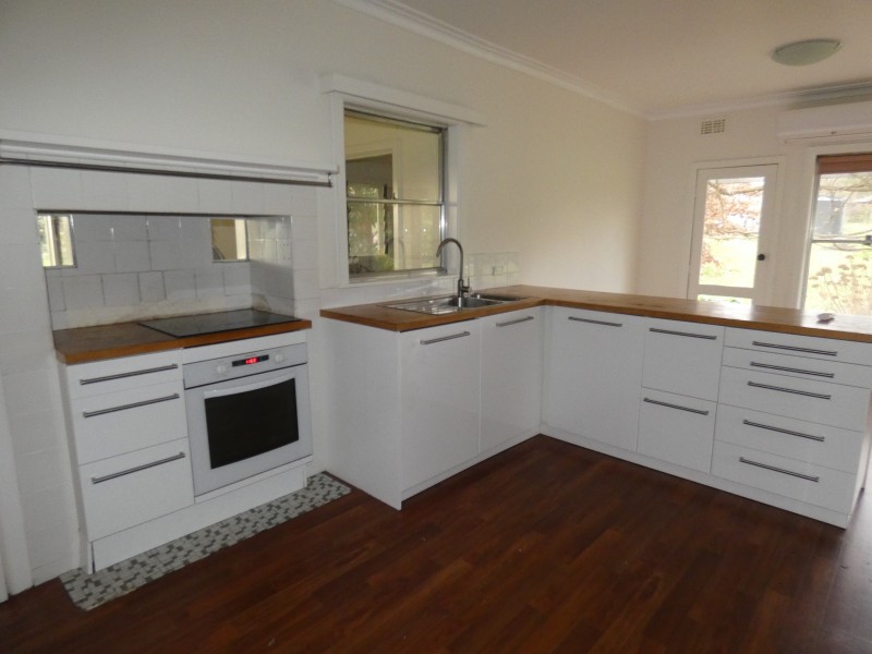 48 Craigie Street, Harcourt VIC 3453