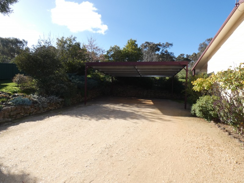 39 Moscript Street, Campbells Creek VIC 3451