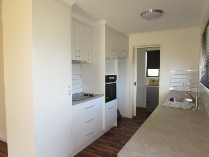 21 Ray Street, Castlemaine VIC 3450