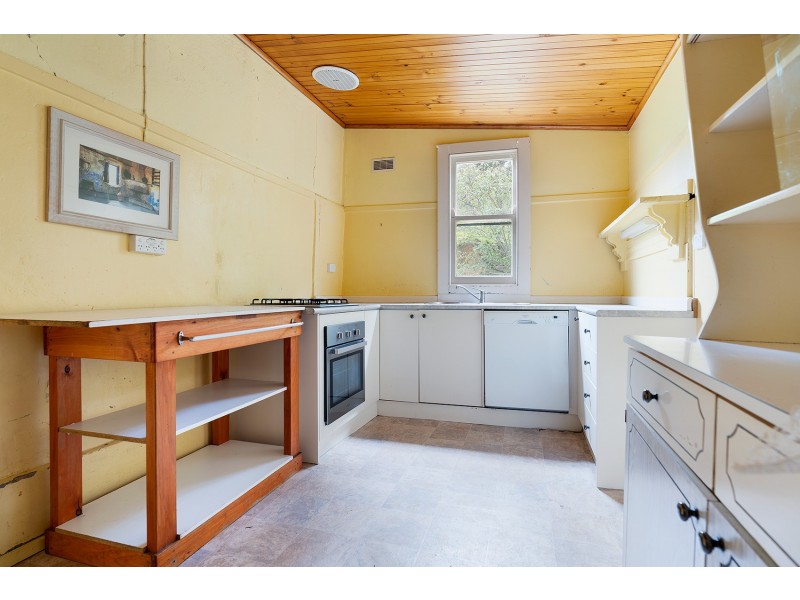 73 Lyttleton Street, Castlemaine VIC 3450