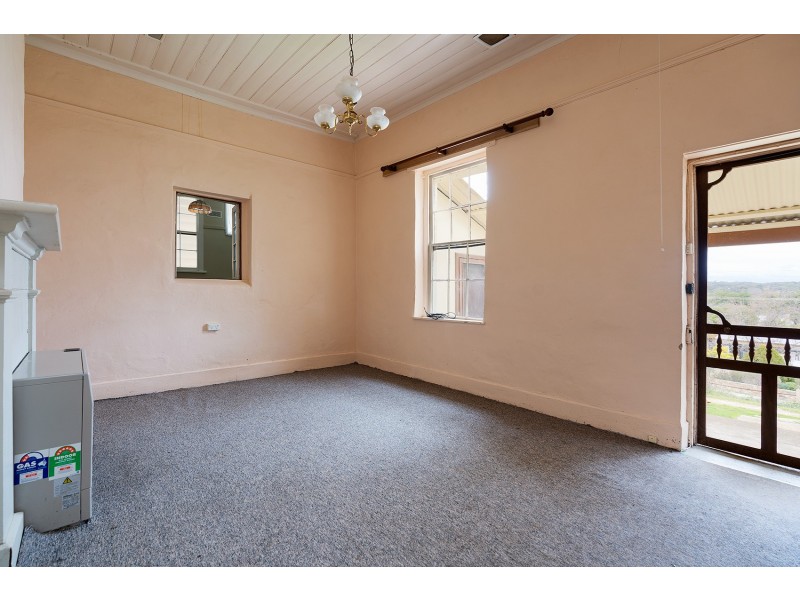 73 Lyttleton Street, Castlemaine VIC 3450