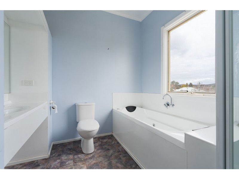 73 Lyttleton Street, Castlemaine VIC 3450