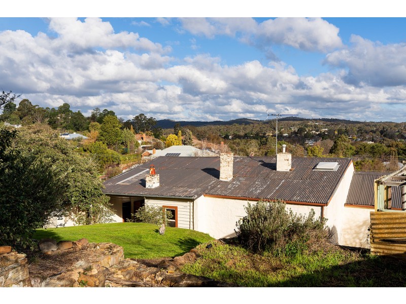 73 Lyttleton Street, Castlemaine VIC 3450