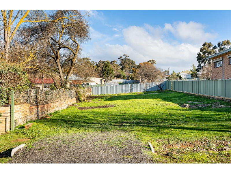 28 Britton Street, Castlemaine VIC 3450