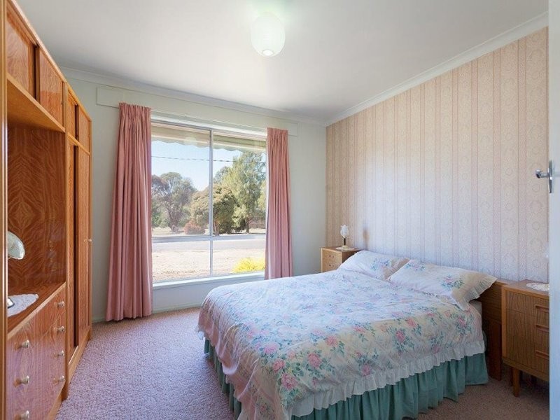 40 Lawrence Street, Castlemaine VIC 3450