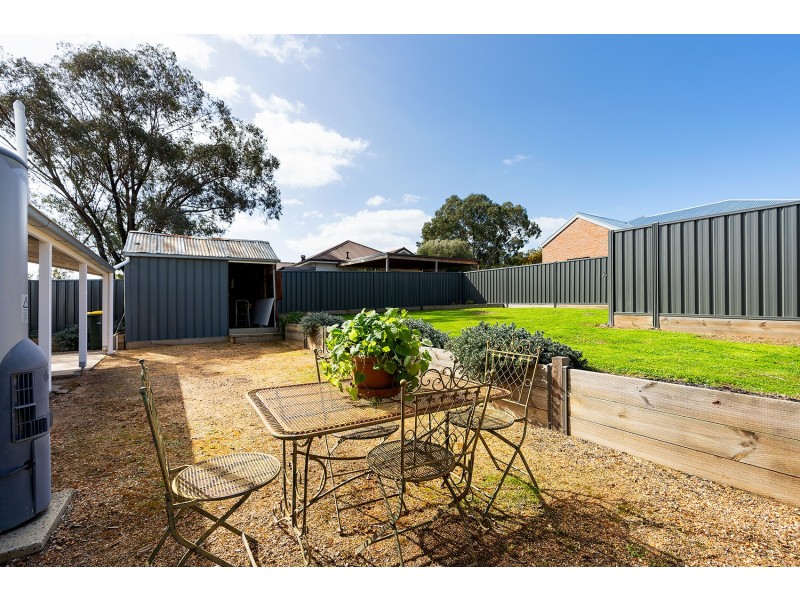 15 Chapel Street, Campbells Creek VIC 3451