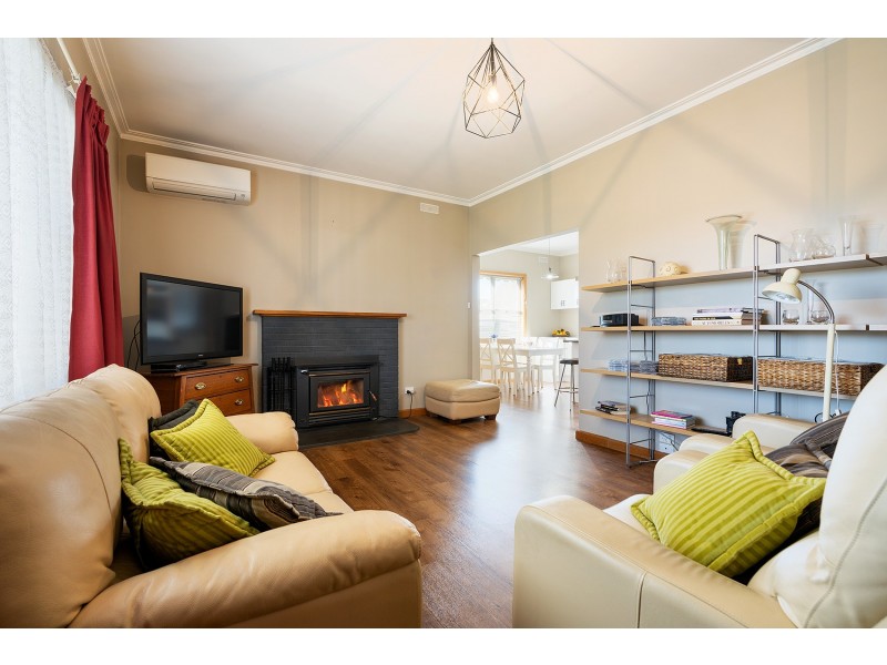 10 Market Street, Harcourt VIC 3453