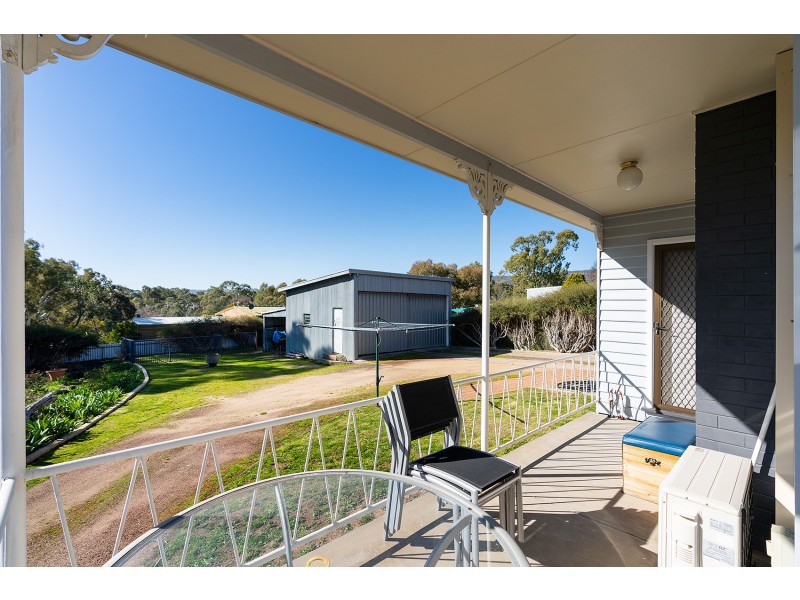 10 Market Street, Harcourt VIC 3453