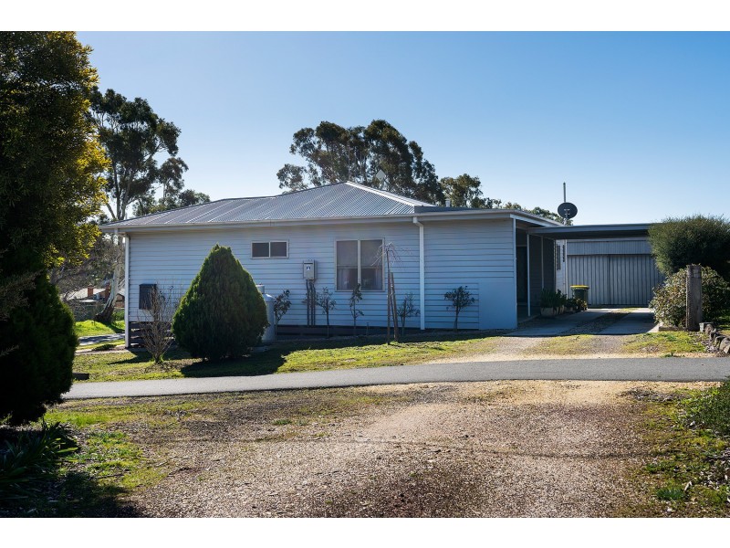 10 Market Street, Harcourt VIC 3453