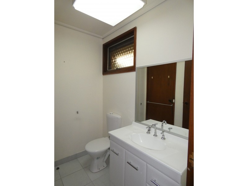 3/8 Halford Street, Castlemaine VIC 3450
