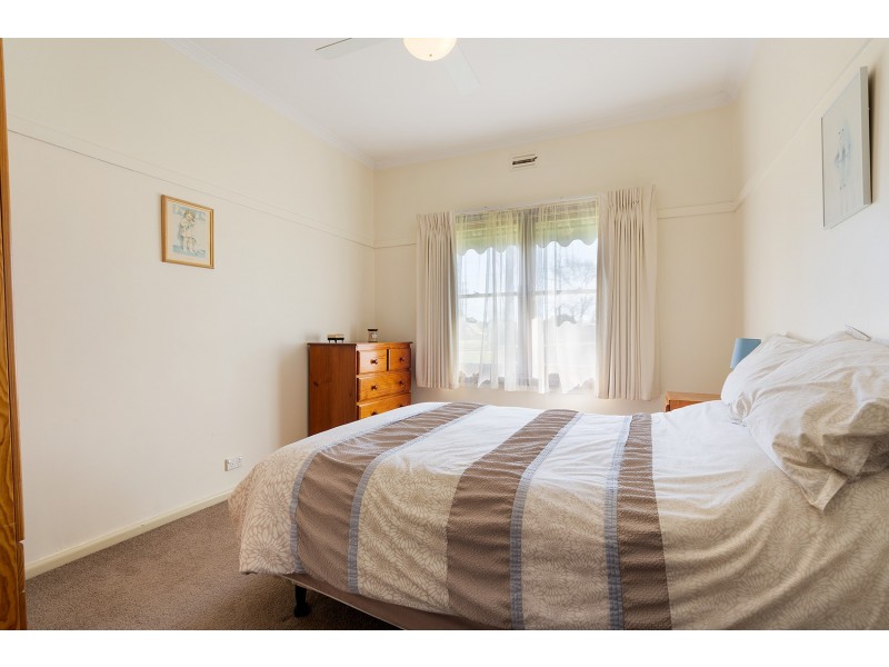 21 Mills Road, Harcourt VIC 3453