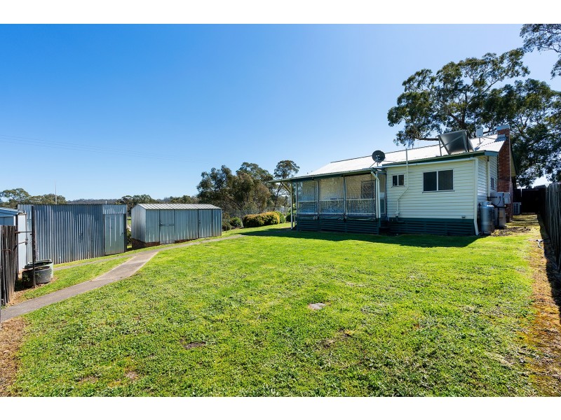 21 Mills Road, Harcourt VIC 3453