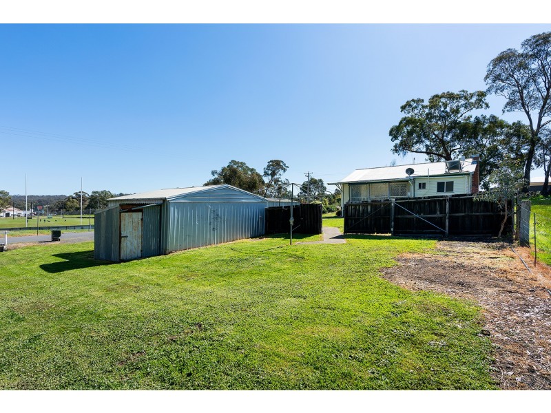 21 Mills Road, Harcourt VIC 3453