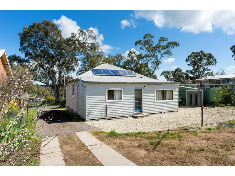 32 Buckley Street, Harcourt VIC 3453