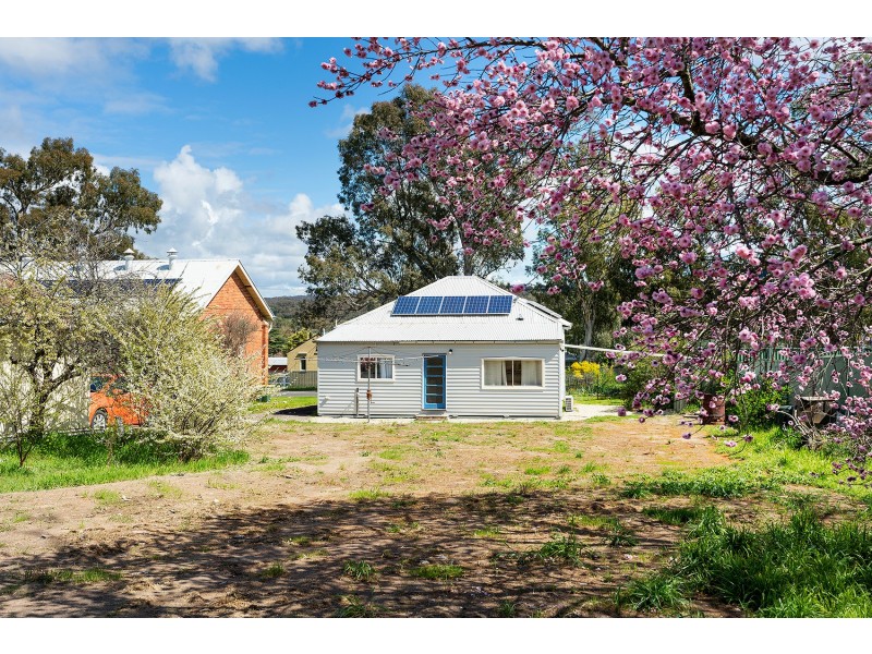 32 Buckley Street, Harcourt VIC 3453