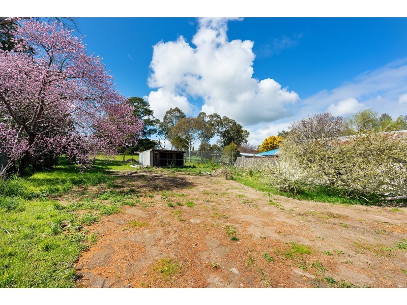 32 Buckley Street, Harcourt VIC 3453
