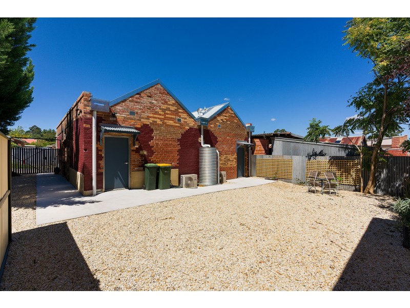5a & 5b Union Street, Castlemaine VIC 3450
