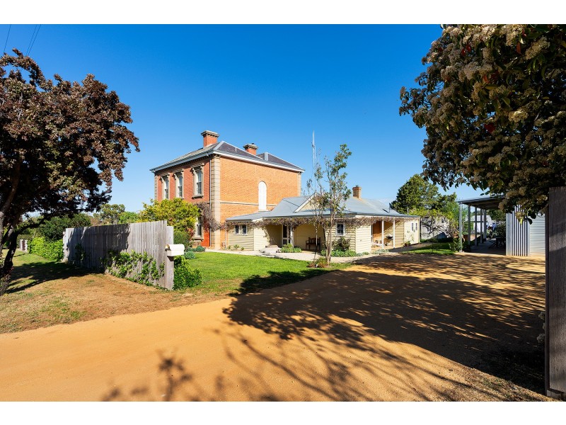 26 Market Street, Dunolly VIC 3472