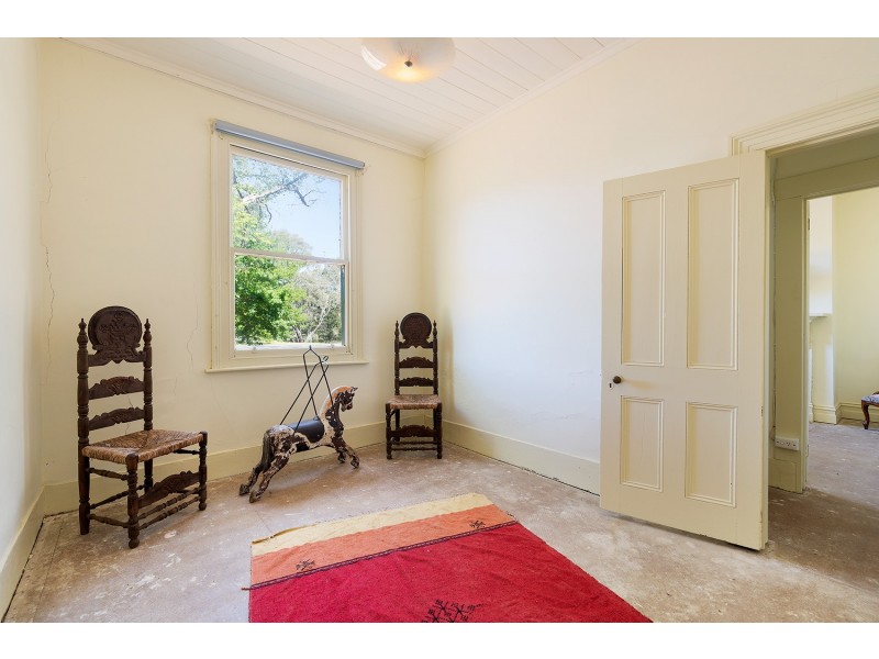 282 Pyrenees Highway, Chewton VIC 3451