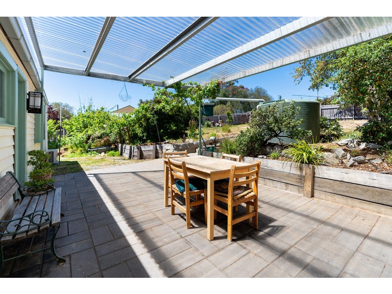 63 Johnstone Street, Castlemaine VIC 3450