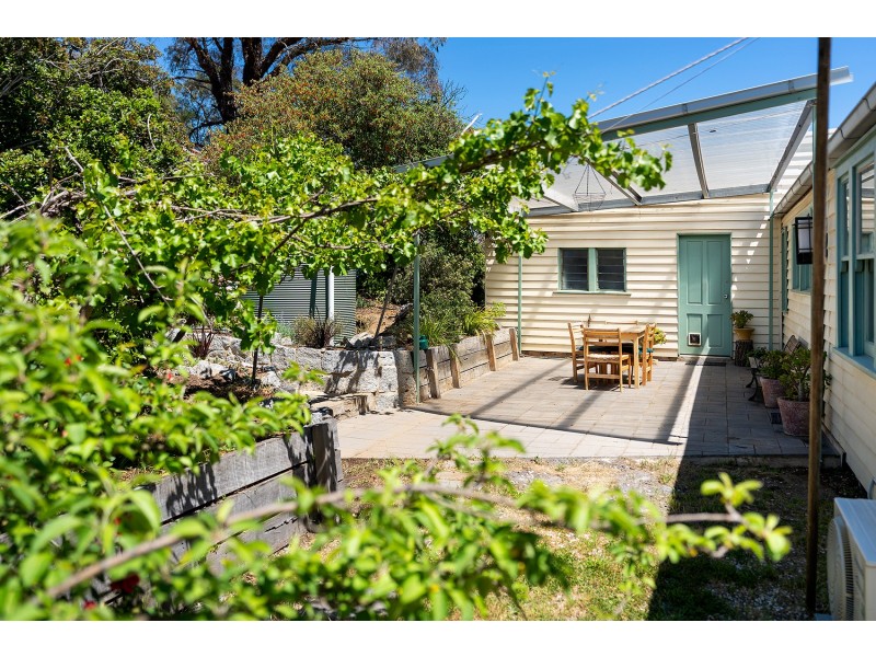 63 Johnstone Street, Castlemaine VIC 3450