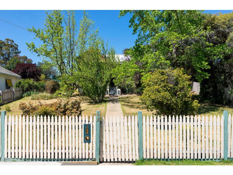 63 Johnstone Street, Castlemaine VIC 3450