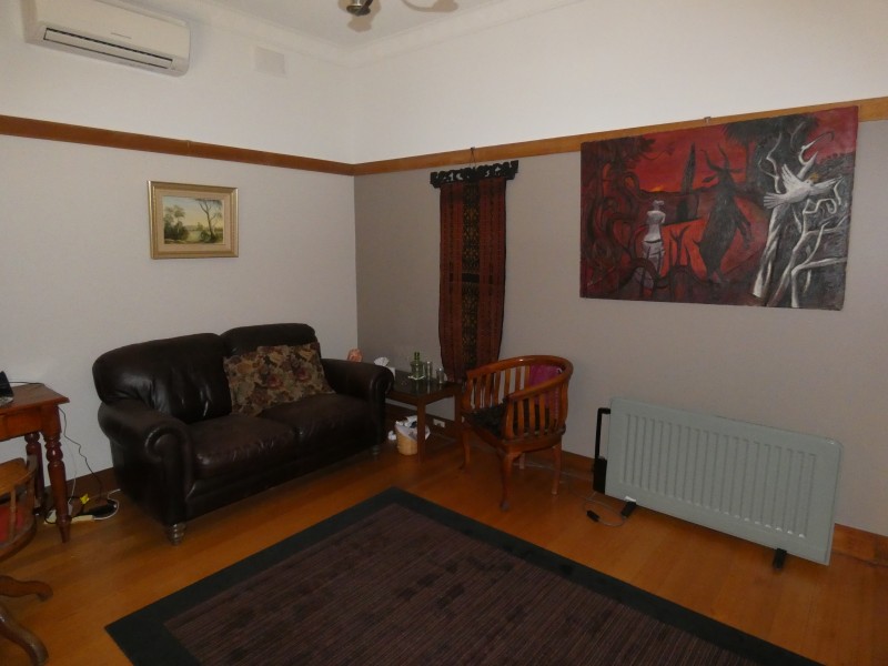 86 Mostyn Street, Castlemaine VIC 3450