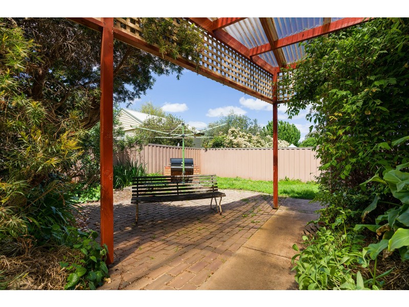 64 Blakeley Road, Castlemaine VIC 3450