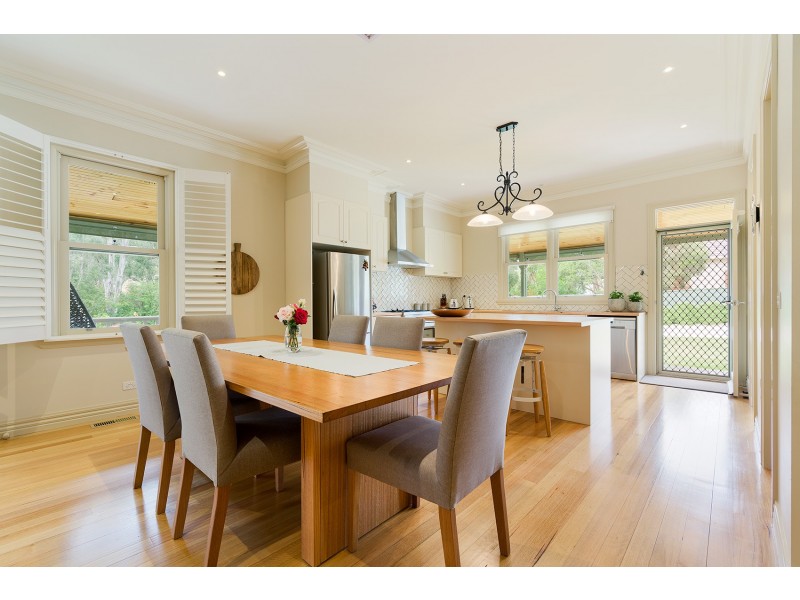 364 Barker Street, Castlemaine VIC 3450