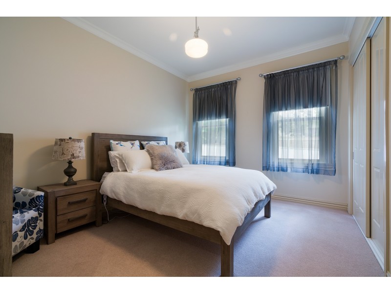 364 Barker Street, Castlemaine VIC 3450