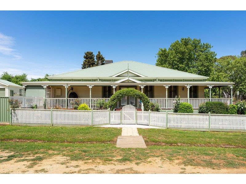 364 Barker Street, Castlemaine VIC 3450