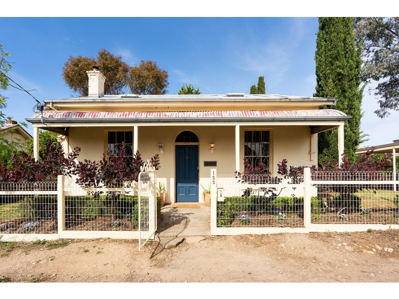 122 Duke Street, Castlemaine VIC 3450