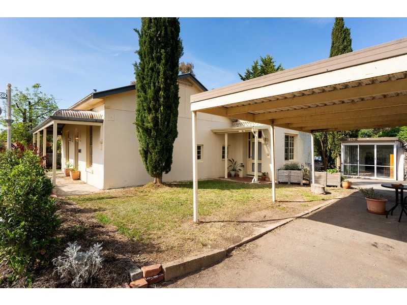 122 Duke Street, Castlemaine VIC 3450