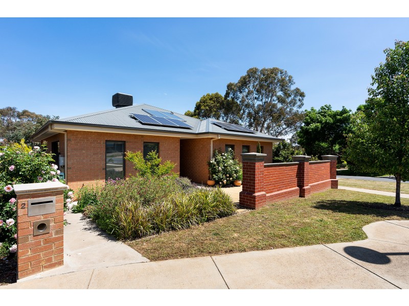 2 Domain Drive, Castlemaine VIC 3450