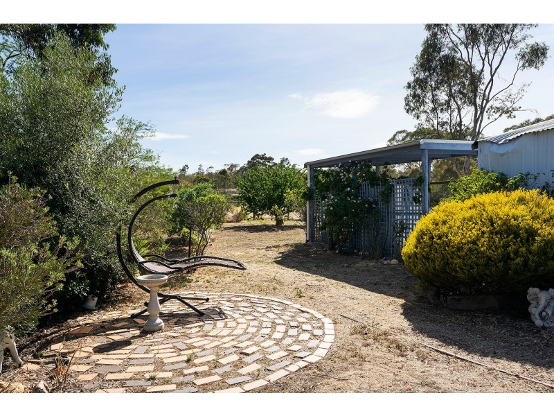 27 Fryers Road, Campbells Creek VIC 3451