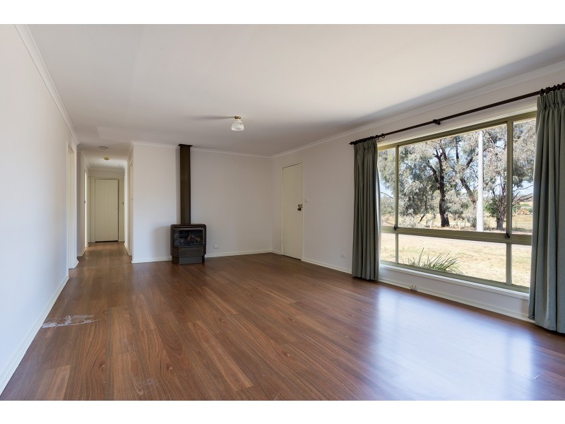 63 Elizabeth Street, Campbells Creek VIC 3451
