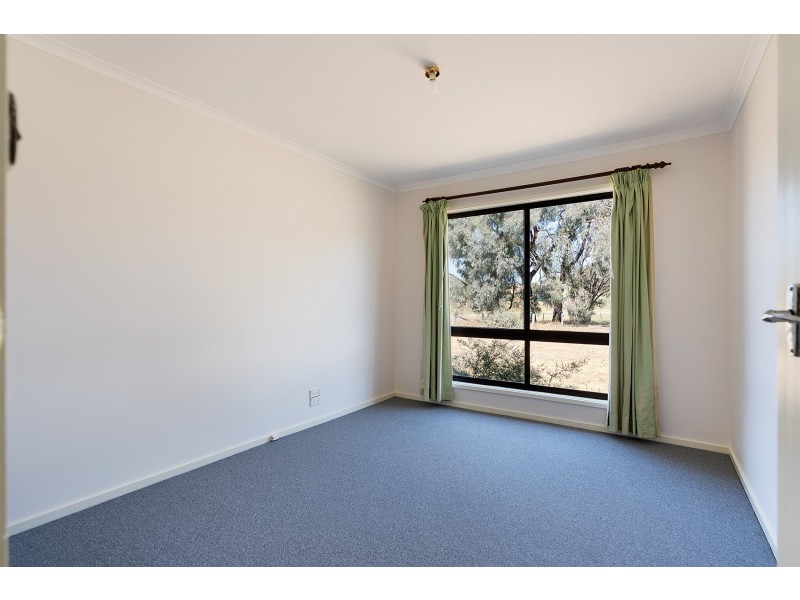 63 Elizabeth Street, Campbells Creek VIC 3451