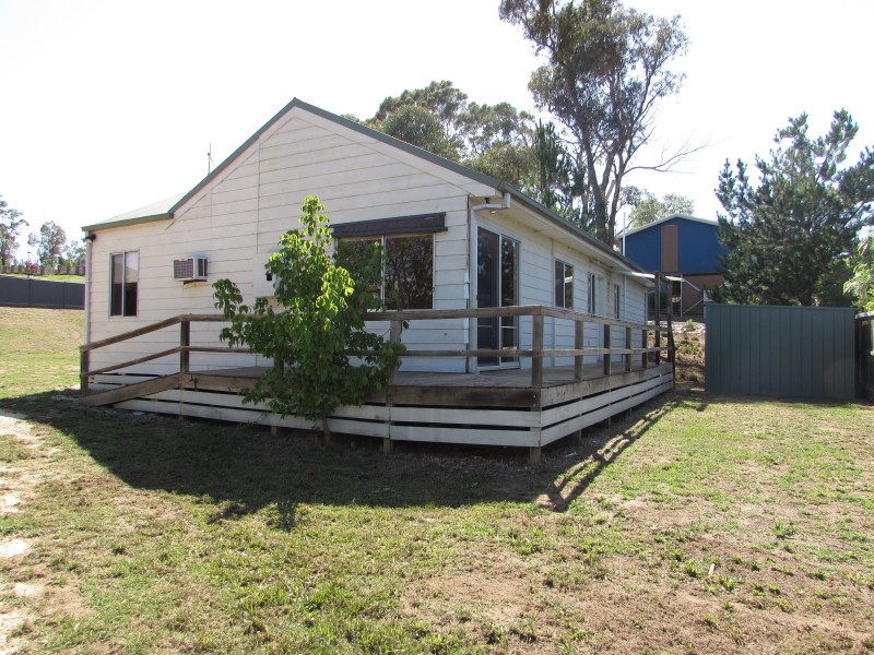 23 Brown Street, Castlemaine VIC 3450