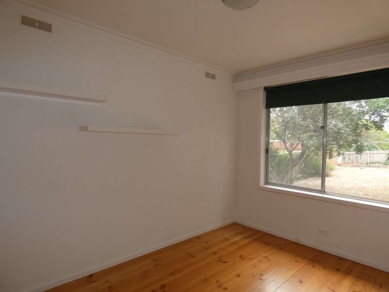 5 Lawson Parade, Castlemaine VIC 3450