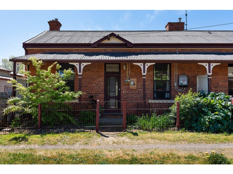 15 Hunter Street, Castlemaine VIC 3450