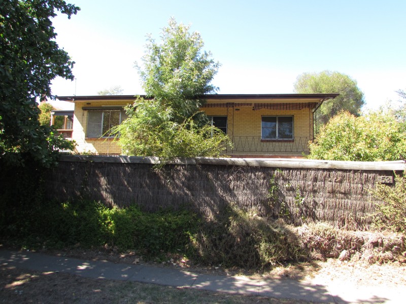 53 Johnstone Street, Castlemaine VIC 3450