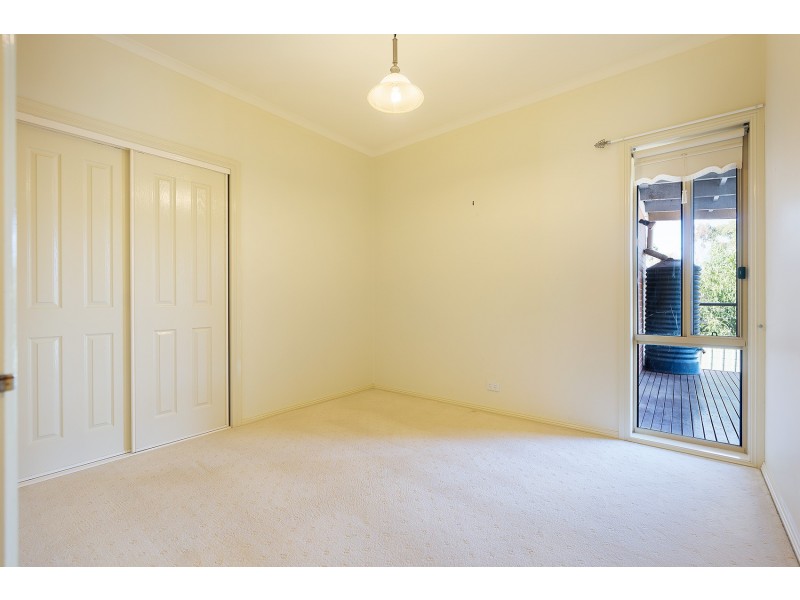 5 Carol Street, Castlemaine VIC 3450