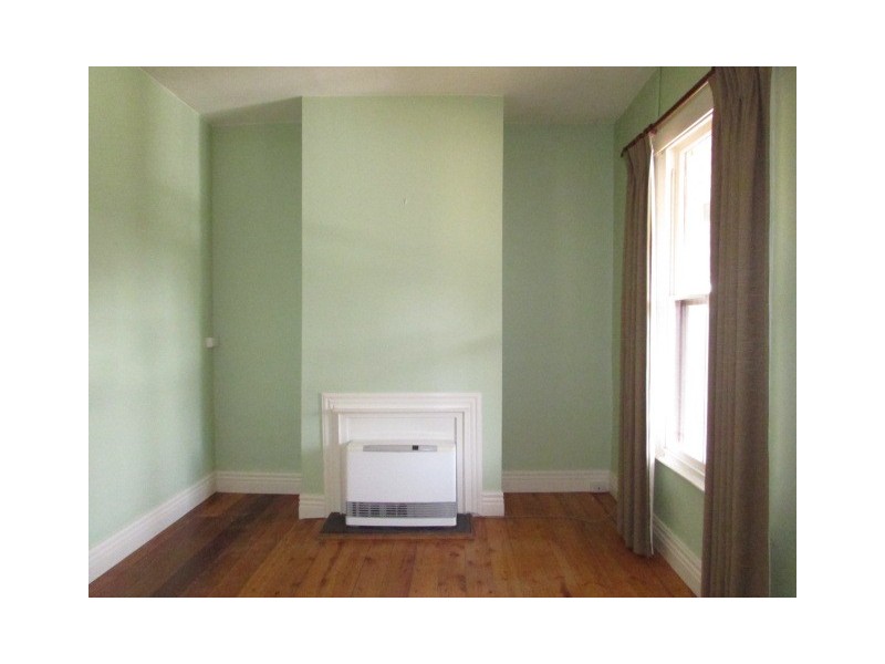 84 Hargraves Street, Castlemaine VIC 3450